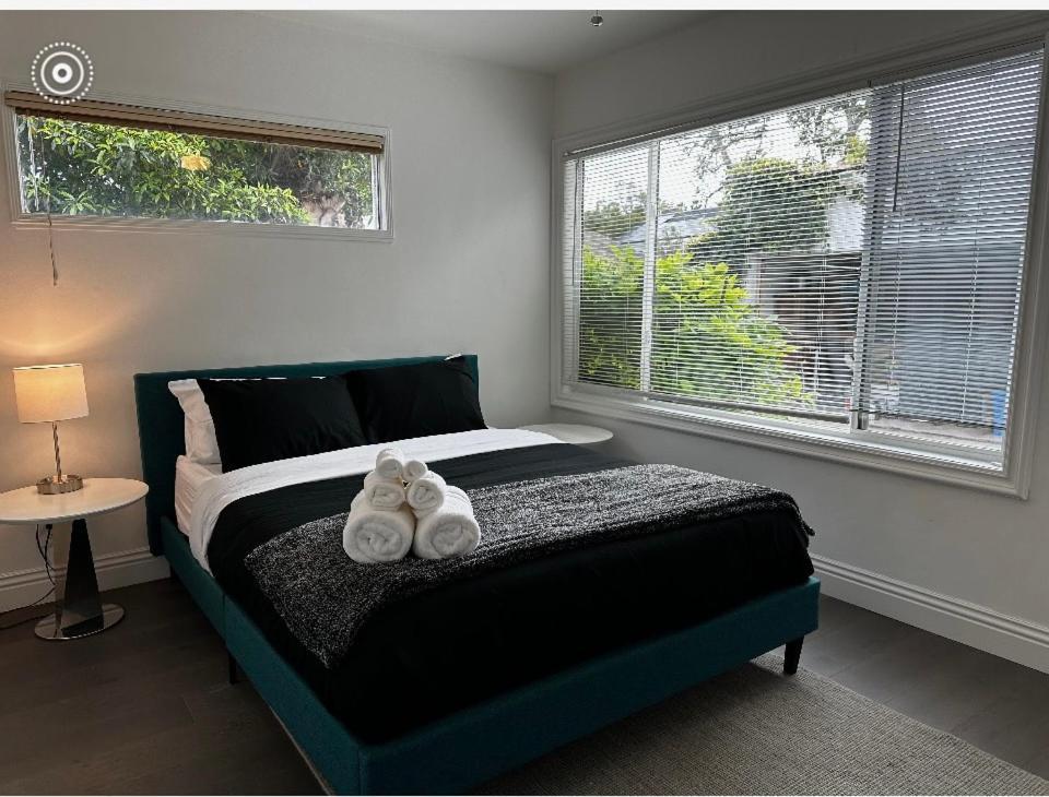 Sunset Strip Bed and Breakfast Los Angeles Exteriör bild